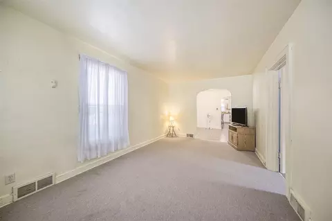 Living - 2405 Crest, Jackson, MI 49203 photo 1 of 2