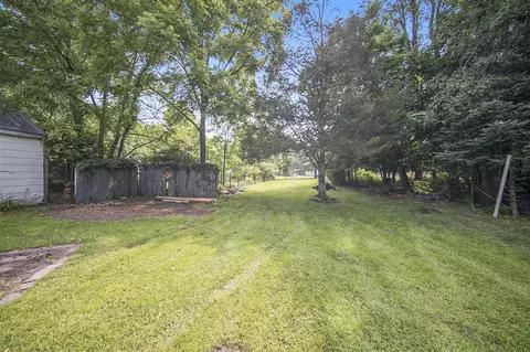 Exterior - 2405 Crest, Jackson, MI 49203 photo 5 of 5