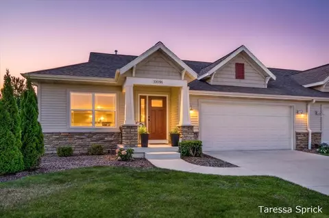 10086 Prairie Grass # 50, Zeeland, MI 49464