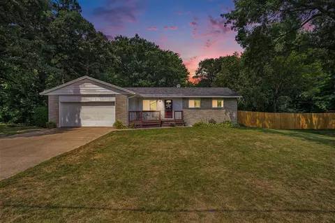 2242 Corrine, Muskegon, MI 49444