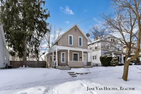 1212 Crosby, Grand Rapids, MI 49504