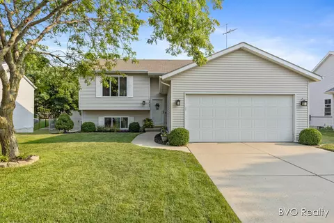 2957 Burritt, Grand Rapids, MI 49534