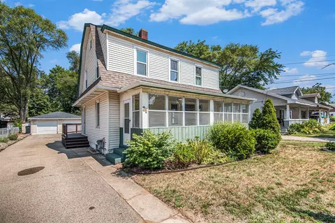 31 32nd, Wyoming, MI 49548