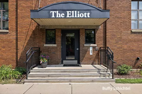 633 Elliott #10, Grand Haven, MI 49417