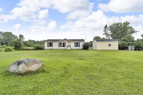 8295 Mccain, Parma, MI 49269