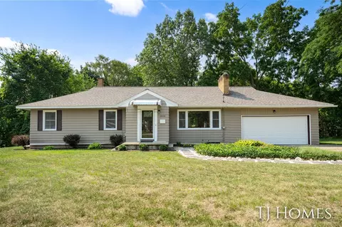 1816 Fourth, Grand Rapids, MI 49504