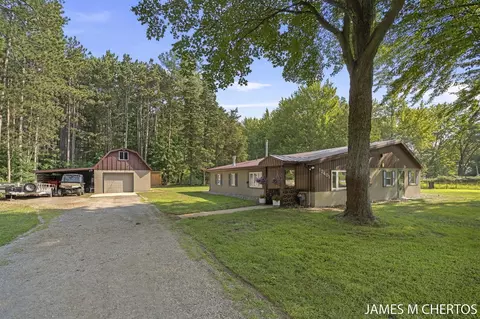17401 Taft, Spring Lake, MI 49456