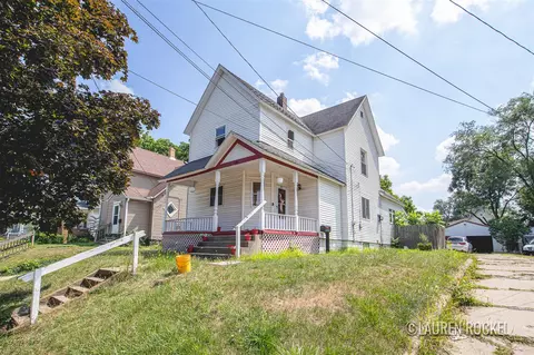 126 Page, Grand Rapids, MI 49505