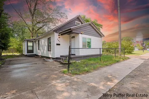 161 E Barney, Muskegon, MI 49444