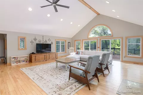 10677 Alamoe, Belding, MI 48809 photo 11