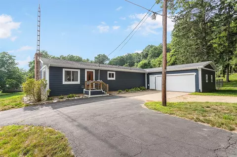 3387 E Snow, Berrien Springs, MI 49103