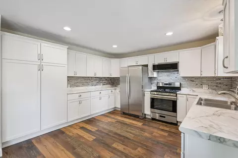 Kitchen - 818 E Main, Ionia, MI 48846 photo 3 of 5