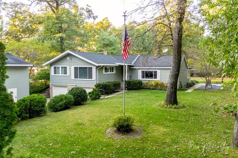 1926 Fir, Holton, MI 49425