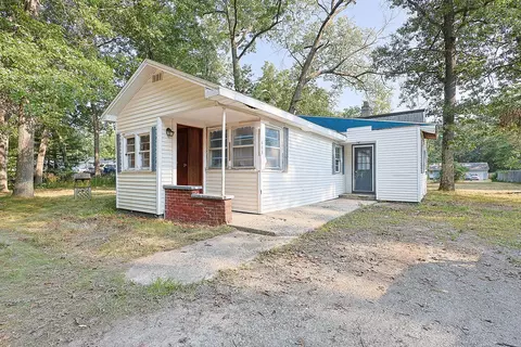 443 W Ashland, Twin Lake, MI 49457