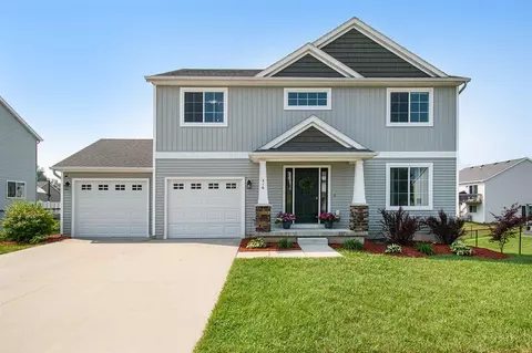 516 Hill Vly, Sparta, MI 49345