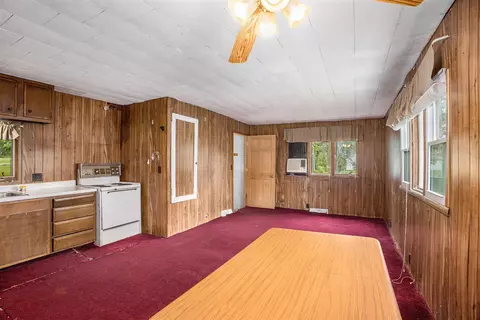 1423 Smith, Buchanan, MI 49107 photo 12