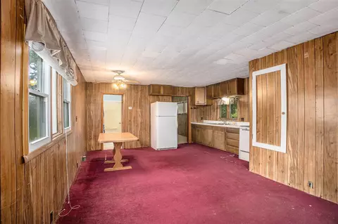 1423 Smith, Buchanan, MI 49107 photo 8