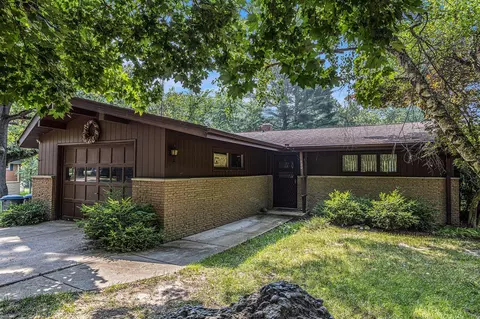 120 Iden, Battle Creek, MI 49017