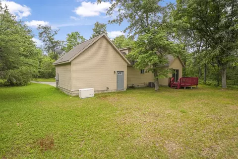 112 Wobbler, Roscommon, MI 48653 photo 4