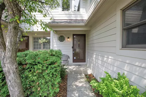 3356 Breckland, Ann Arbor, MI 48108