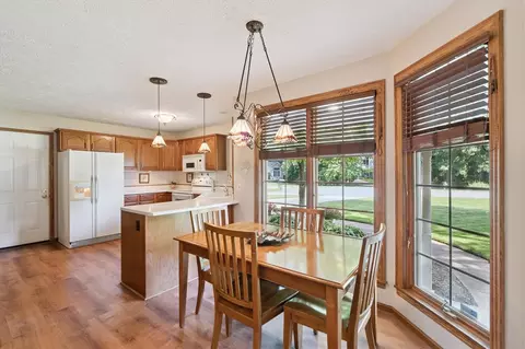 227 Phoenix, Plainwell, MI 49080 photo 14