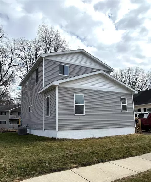 Exterior - 632 Spring, Three Rivers, MI 49093 photo 2 of 3