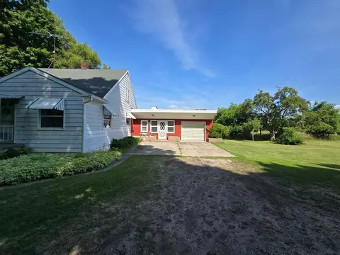 404 Euclid, Mcbain, MI 49657 photo 2