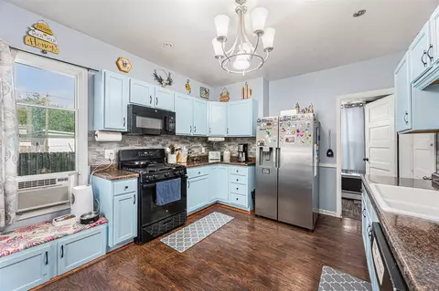 Kitchen - 310 W Three, Three Rivers, MI 49093 photo 1 of 1