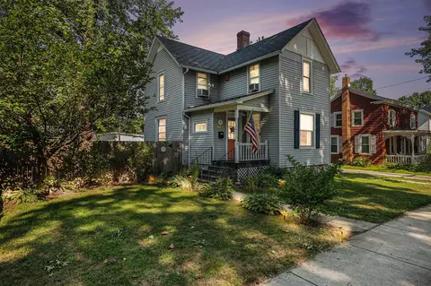 310 W Three, Three Rivers, MI 49093