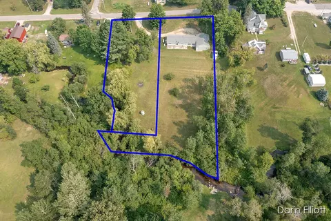 511 Maple, Luther, MI 49656