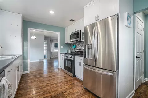 Kitchen - 21 S 15th St, Niles, MI 49120 photo 1 of 2