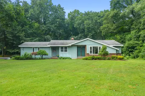 40 Oak Leaf, Battle Creek, MI 49017