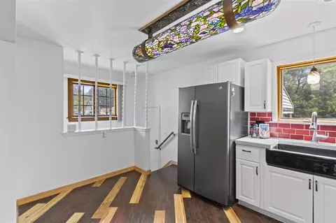 Kitchen - 32609 Linderman, Warren, MI 48093 photo 2 of 2