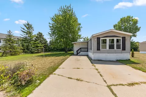 4440 Jardin #168, Walker, MI 49534
