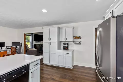 Kitchen - 3844 Hare, Dorr, MI 49323 photo 4 of 4