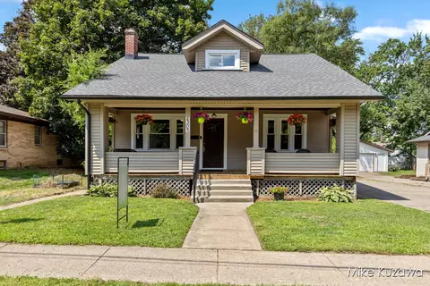 2303 Wyoming, Wyoming, MI 49519