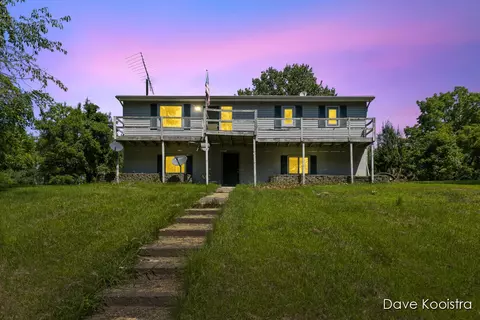 1666 14th, Otsego, MI 49078