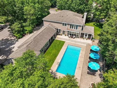 52300 E Arnold, New Buffalo, MI 49117