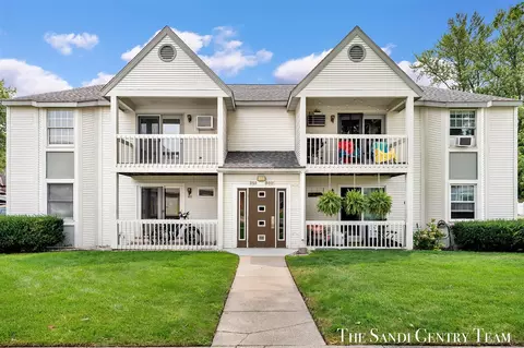 930 Columbus, Grand Haven, MI 49417