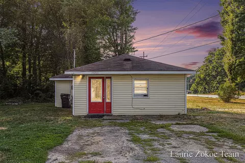 11211 12th, Grand Rapids, MI 49544