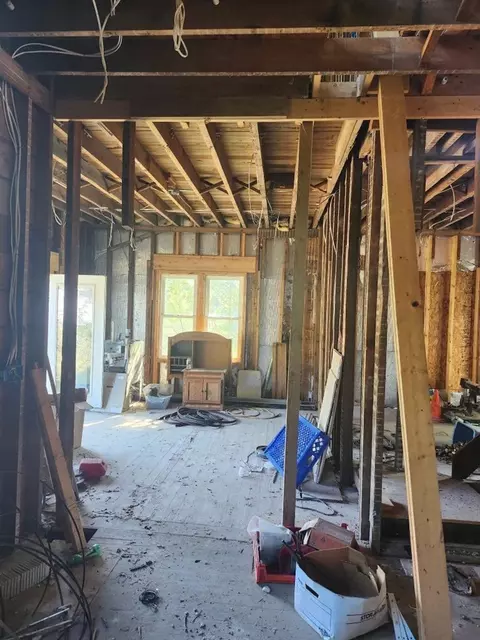 Entry Way - 5890 109th, Pullman, MI 49450 photo 2 of 4