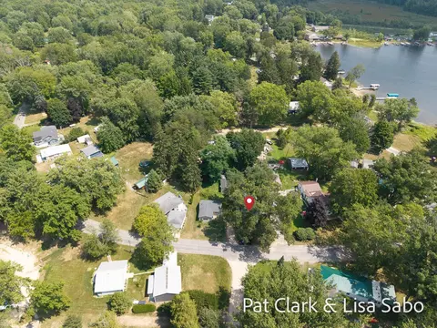View/Area - 738 W Mohawk, White Cloud, MI 49349 photo 3 of 6