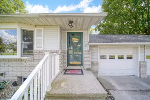 5503 E Carleton, Palmyra, MI 49268 photo 3
