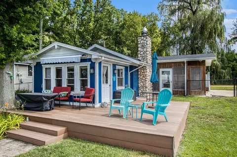 51130 Maple, Marcellus, MI 49067