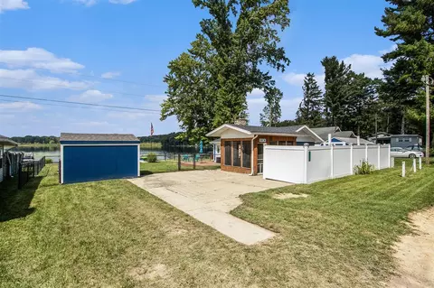 Exterior - 51130 Maple, Marcellus, MI 49067 photo 5 of 16