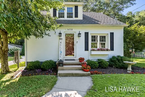 14735 154th, Grand Haven, MI 49417