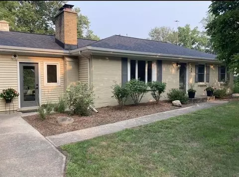 48 Elmhurst, Grand Rapids, MI 49506