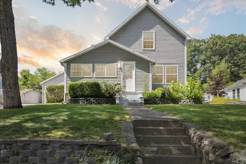1232 W Main, Ionia, MI 48846