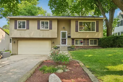 1304 Whittier, Ypsilanti, MI 48197