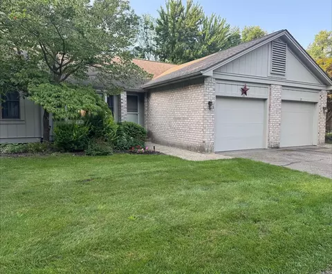 33 Skyline, Grand Rapids, MI 49504